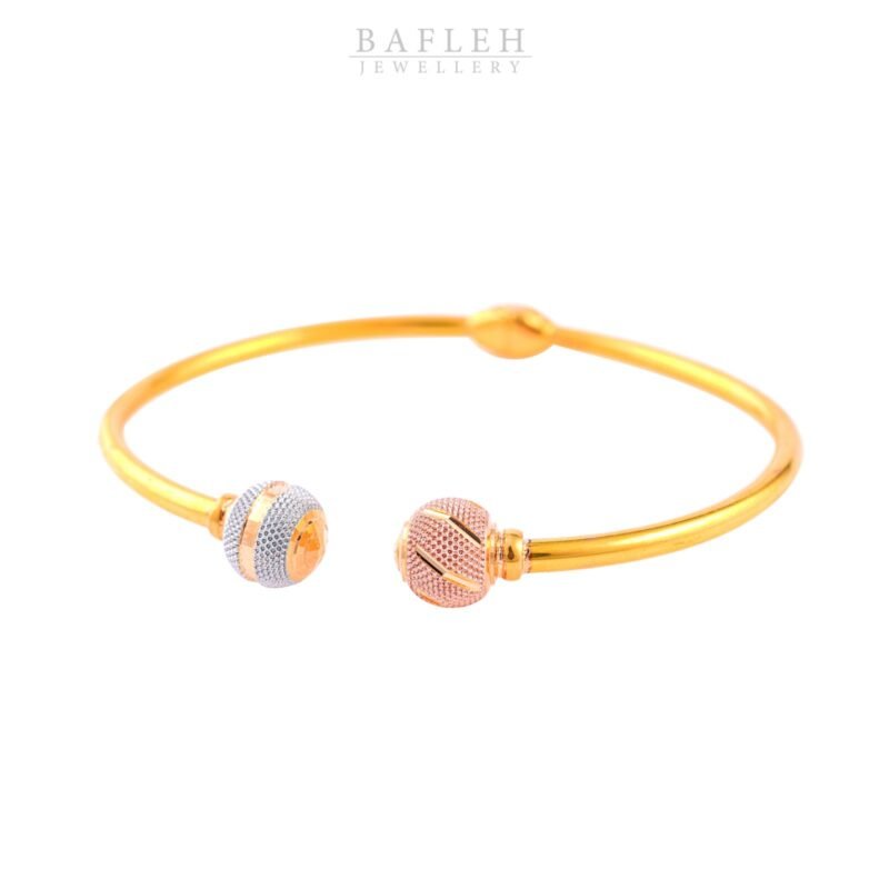 Alternative view of Crafted with Love and Perfection - 22kt Gold Bangle!