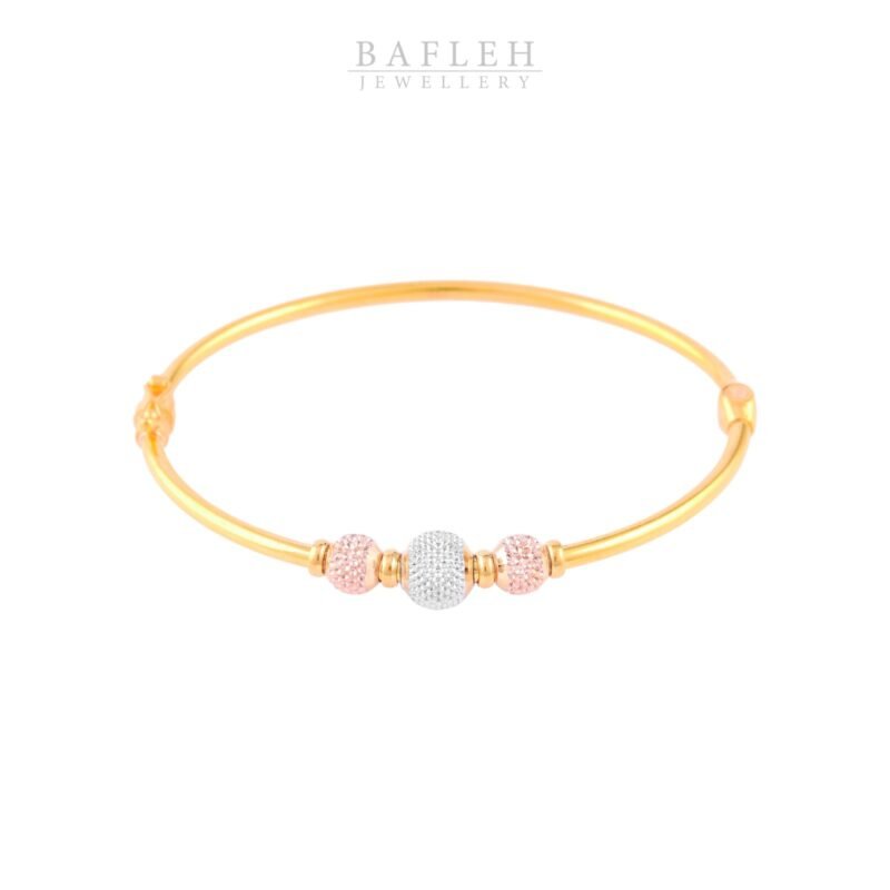 Make a Statement with our Luxurious 22kt Gold Bangle!