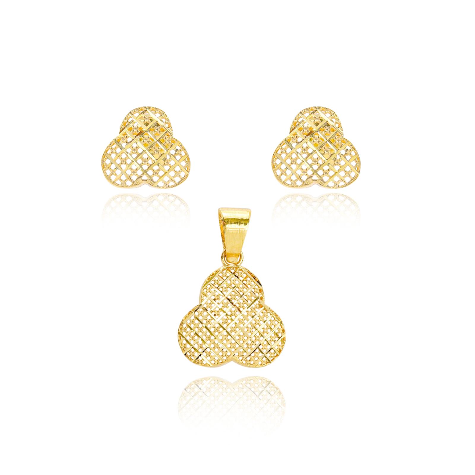 18K Gold Pendant Sets for Modern Tastes