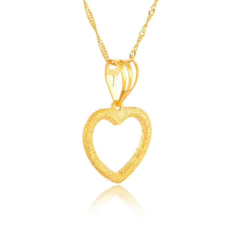 Alternative view of Exquisite 22K Gold Heart Pendant Necklace