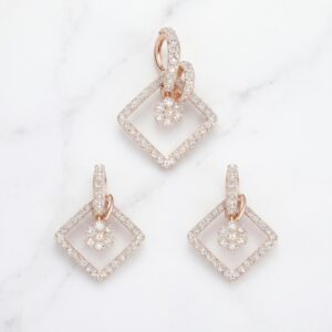 Elegant 14K Gold Pendant Sets Available at Bafleh Jewellery