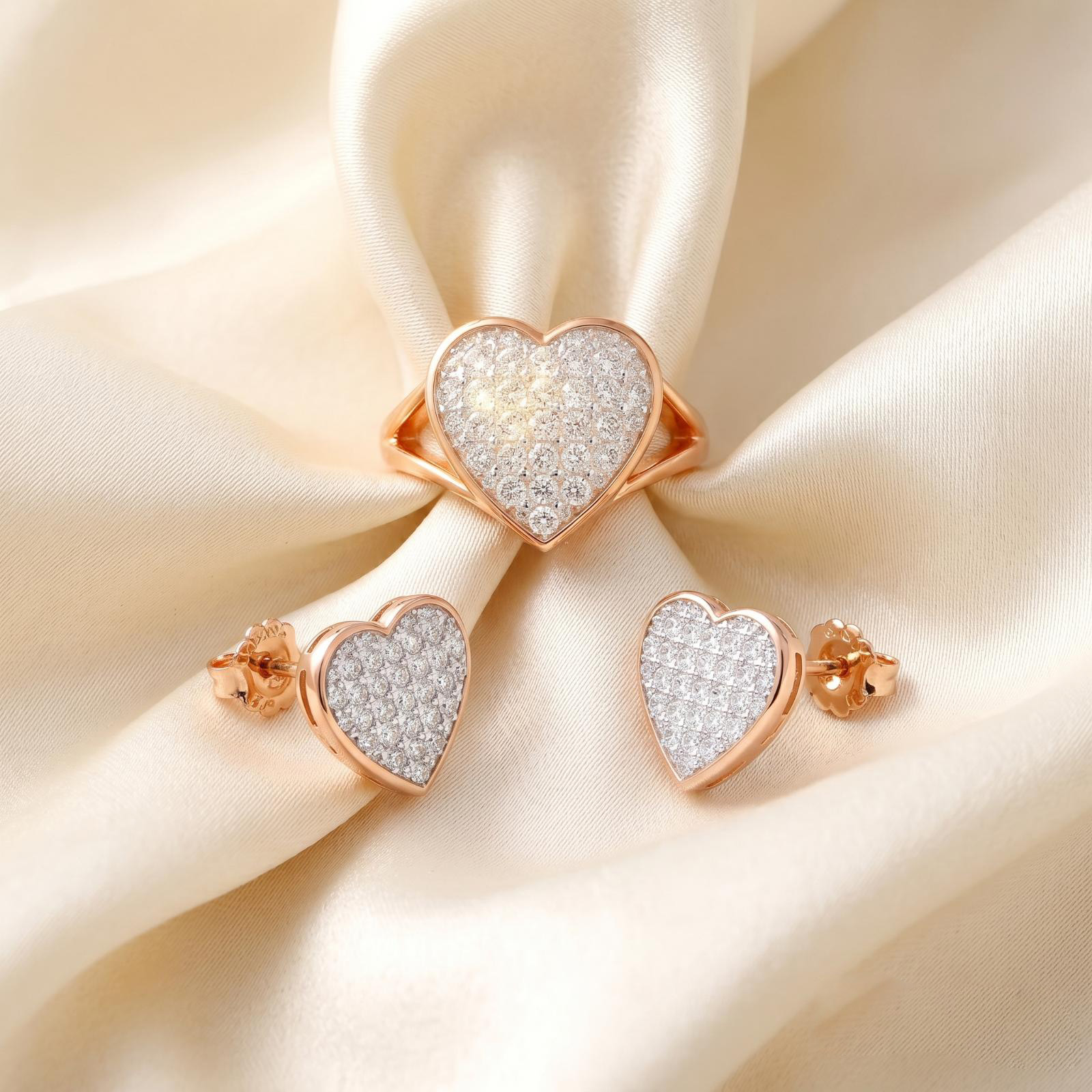 Sparkle with Love – 14K Gold Natural Diamond Heart Ring & Earrings Set at a Special Price - Image 7