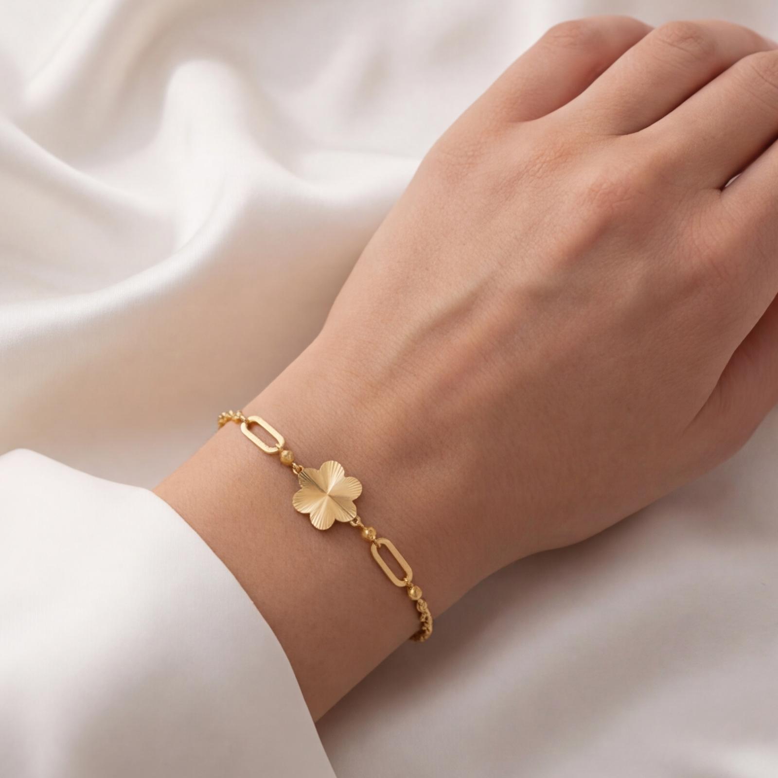Bloom in Elegance with Our 18K Gold Flower Bracelet by Bafleh Jewellery - Image 3