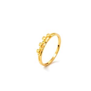 Signature Elegance in Lightweight 22KT Gold