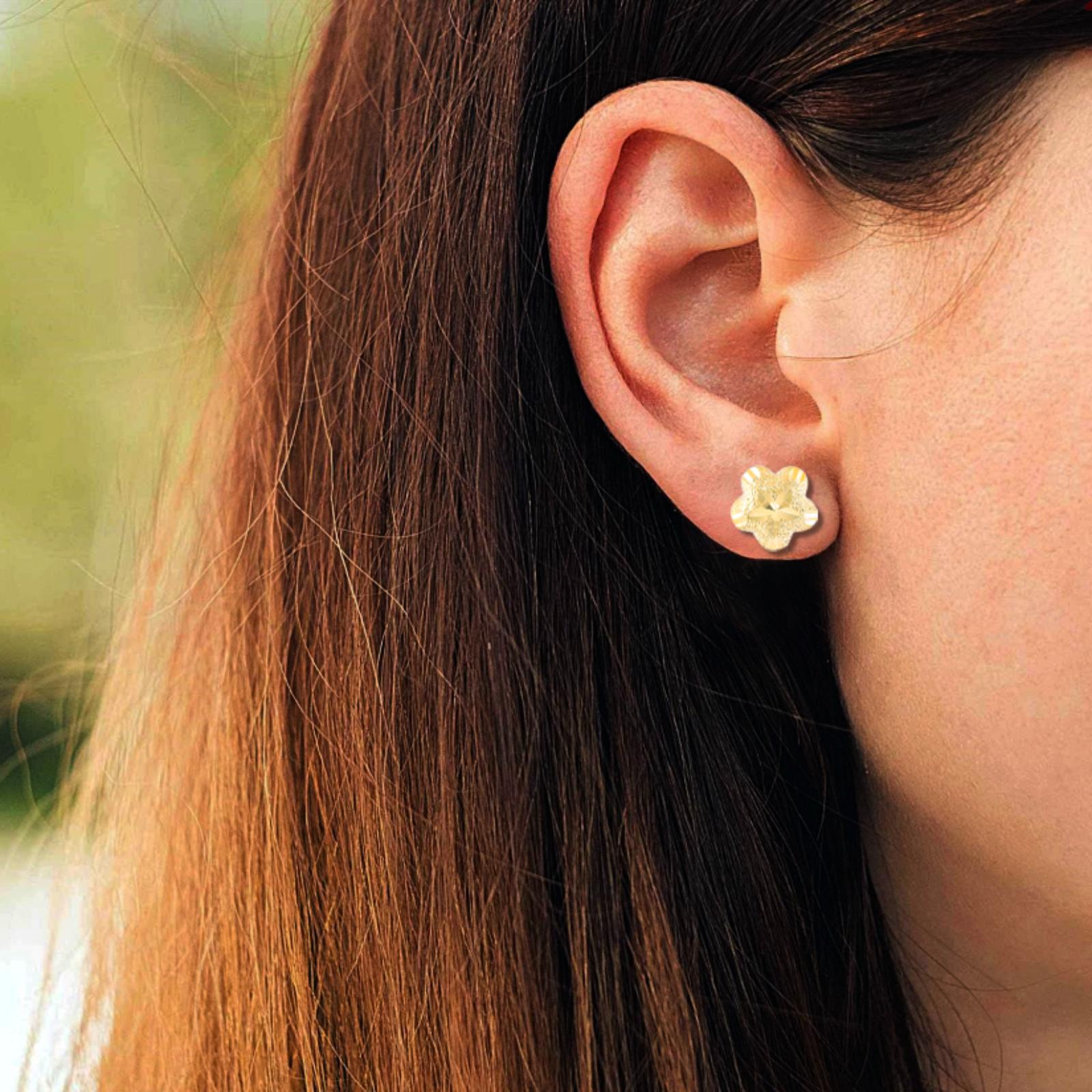 Unparalleled Craftsmanship: The Artistry of 18k Gold Earrings - Image 4