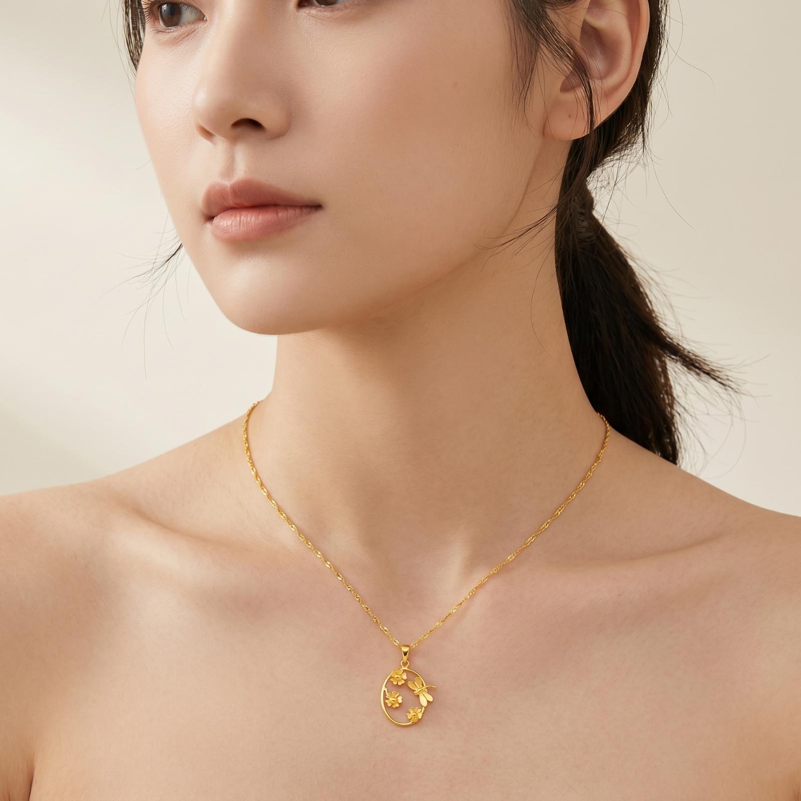 Elegant Heart-Shaped Pendant with Oval Outline in 21K Gold Bafleh Jewellery - Image 3