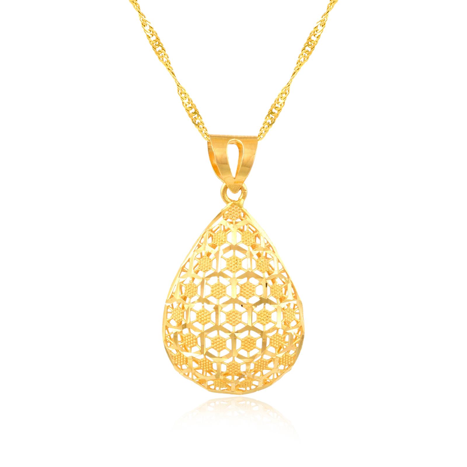 Experience the beauty of a finely crafted 21k gold pendant