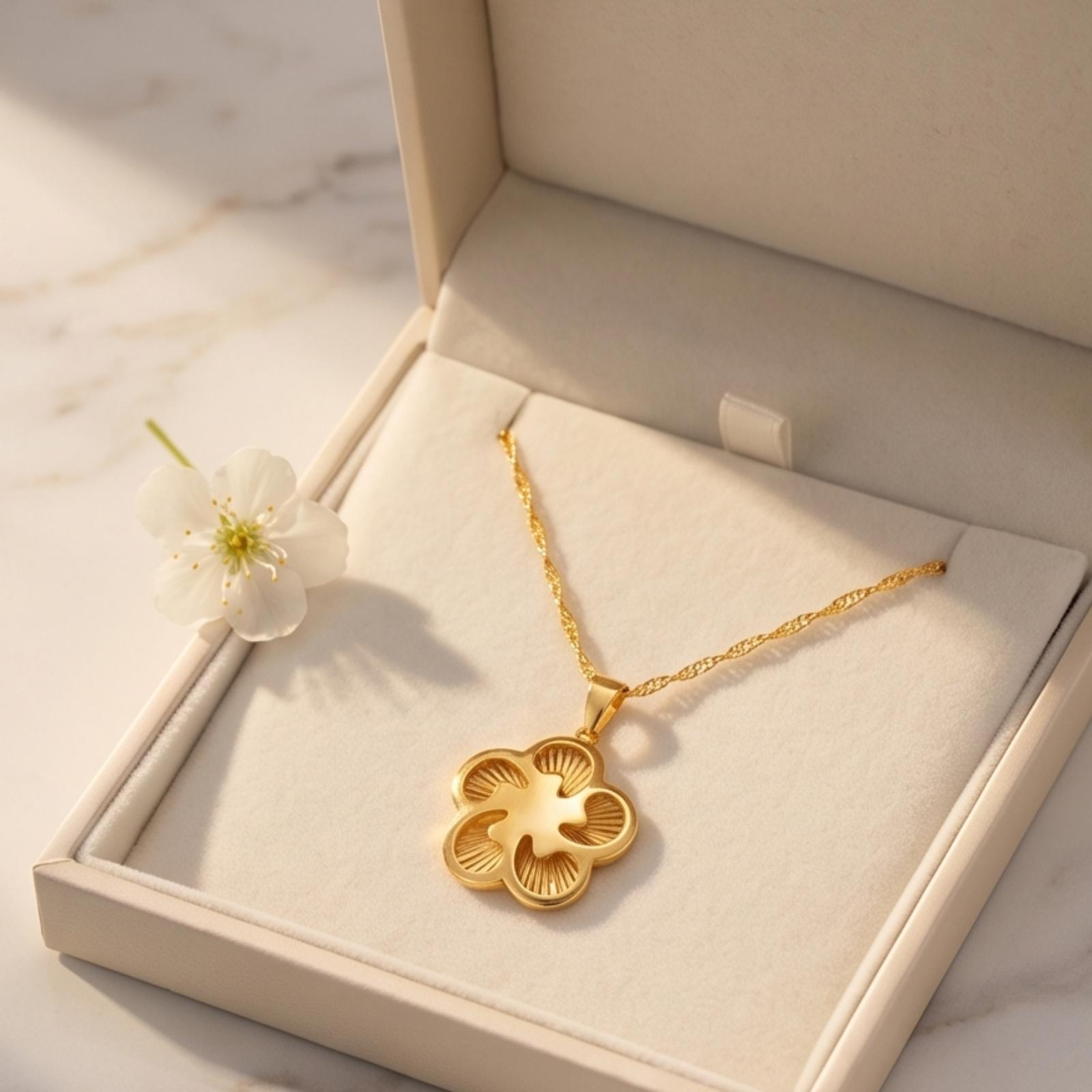 Elevate your style with a 21k gold pendant - Image 5