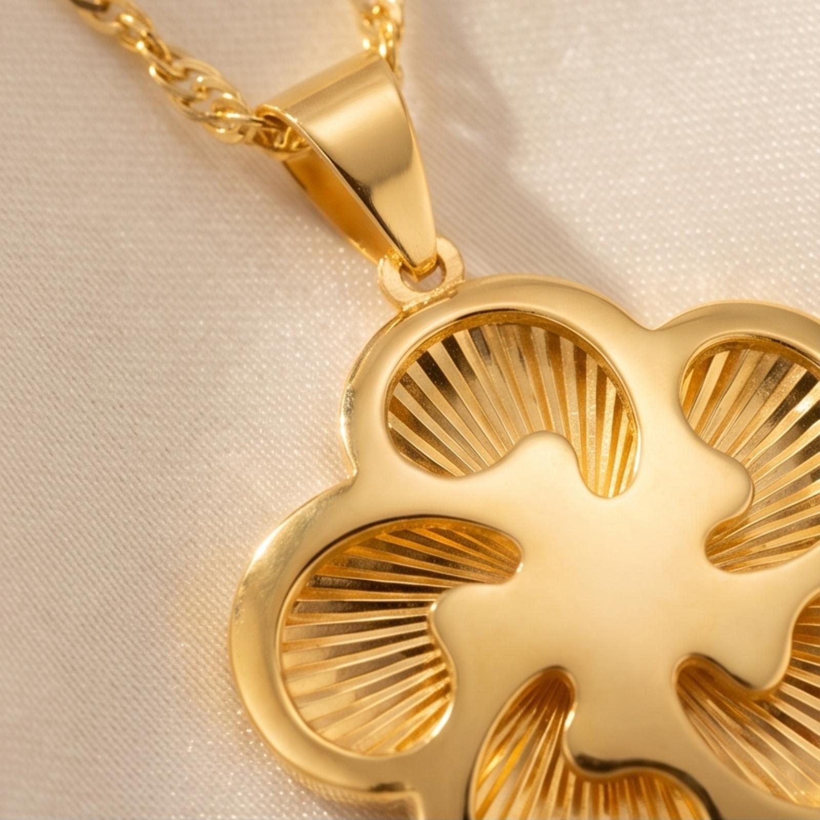 Elevate your style with a 21k gold pendant - Image 2