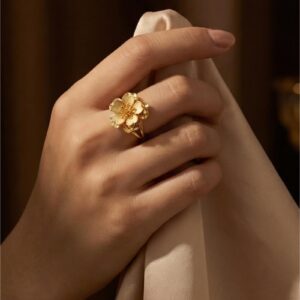 Alternative view of The Art of Floral Luxury in 22KT Beautiful Gold Ring