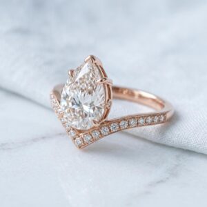 Alternative view of Elegant 18K Rose Gold Ring with Natural Diamonds – Bafleh Jewellery